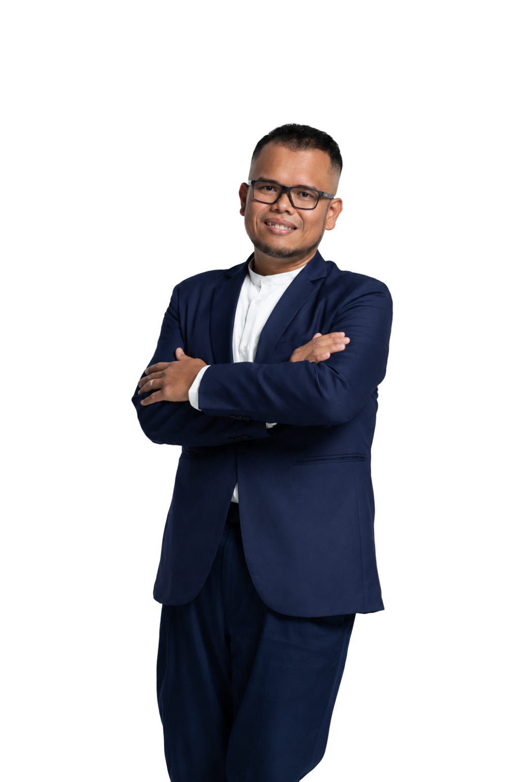 Rifqi Rohaizat, residential property consultant, standing with arms crossed